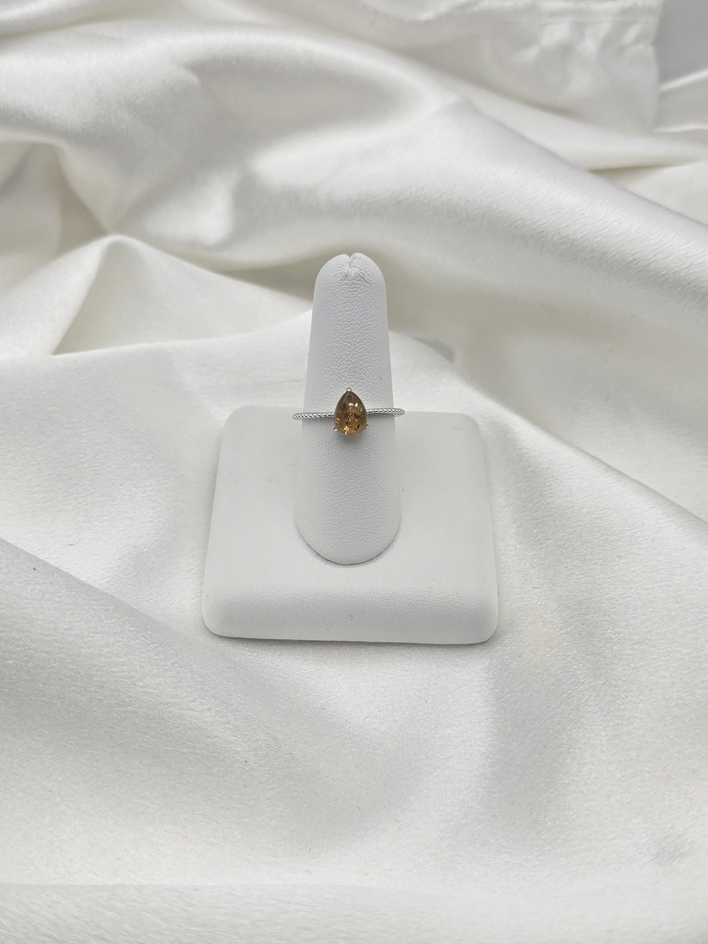 Sterling Silver 925 Pear-Shaped Natural Amber Ring